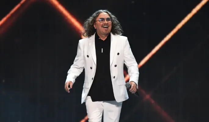 Иосиф Пригожин предложил включить песни SHAMAN и Игоря Николаева в школьную программу