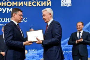 sergej sobyanin soobshhaet o podeme investiczij i biznesklimata v moskve-lessontime-ru-0