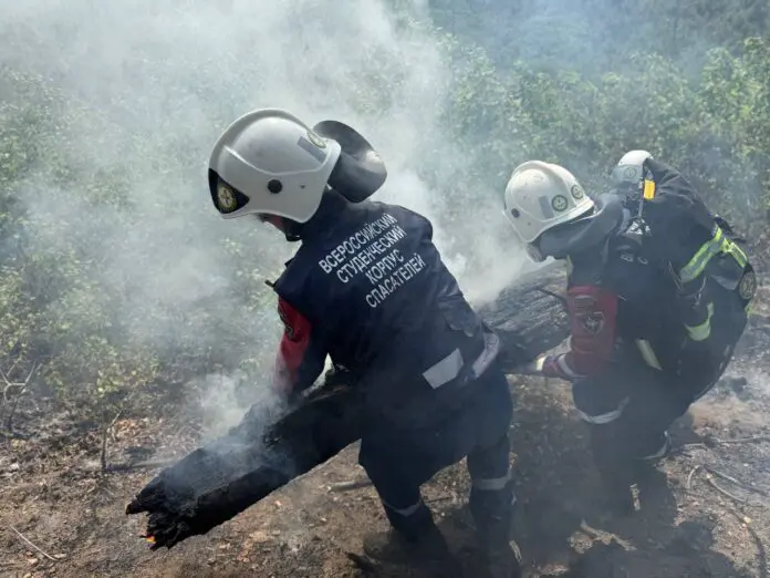 Свердловские герои ВСКС и МЧС вместе с Забайкальем побеждают огненную стихию-0