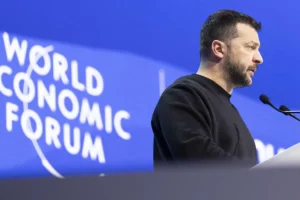 vladimir zelenskij otverg inicziativu rossii o peremirii ssha v napryazhenii-lessontime-ru-174888709400-0