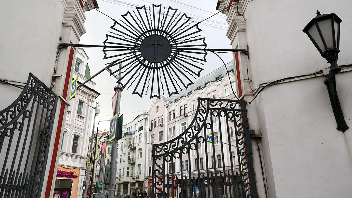 Инвестор отреставрирует деревянный особняк XIX века на Старой Басманной улице