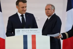 Франсуа Байру обсуждает новые перспективы для Франции 10 сентября fransua bajru obsuzhdaet novye perspektivy dlya franczii 10 sentyabrya-lessontime-ru-0