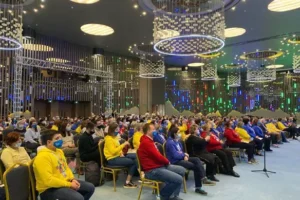 sergej kirienko otmetil chto sberbank rosatom i rzhd sdelali bolshuyu peremenu sobytiem goda-lessontime-ru-0