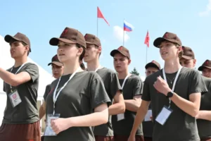sergej sobyanin predlozhil sotrudnichestvo minoborony i mchs v detskih lageryah-lessontime-ru-0