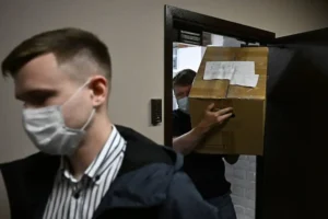 СКР проводит операцию, сотрудники МВД и редакция Telegram-канала защищают интересы skr provodit operacziyu sotrudniki mvd i redakcziya kanala zashhishhayut interesy-lessontime-ru-0