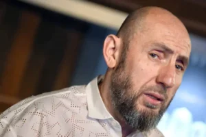 vladimir kehman i dostizheniya mhata imeni m gorkogo na fone sobytij sledstvennogo komiteta-lessontime-ru-0
