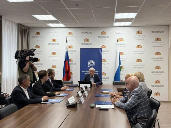 Александр Левин и Общественная палата Свердловской области строят доверие к выборам через партнёрство с ведущими организациями-0