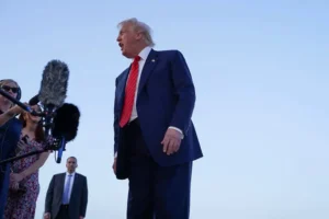 Трамп грозит Индии санкциями из-за сделок с нефтью РФ – ответ США будет беспощадным! tramp grozit indii sankcziyami izza sdelok s neftyu rf otvet ssha budet besposhhadnym-lessontime-ru-0