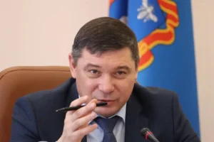 Евгений Первышов и Юрий Слюсарь уверенно лидируют на волне поддержки "Единой России" evgenij pervyshov i yurij slyusar uverenno lidiruyut na volne podderzhki edinoj rossii-lessontime-ru-0