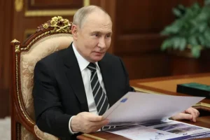 Путин и Чемезов открывают новые перспективы для России и Китая перед визитом putin i chemezov otkryvayut novye perspektivy dlya rossii i kitaya pered vizitom-lessontime-ru-0