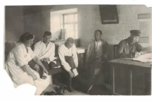 Неизвестные подвиги врачей ирбитских эвакогоспиталей в годы войны neizvestnye podvigi vrachej irbitskih evakogospitalej v gody vojny-lessontime-ru-0