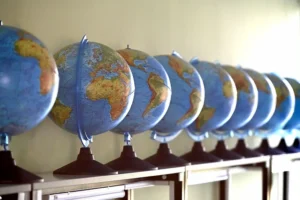 О’КЕЙ называет лучшее время для покупок школьных принадлежностей в Петербурге okej nazyvaet luchshee vremya dlya pokupok shkolnyh prinadlezhnostej v peterburge-lessontime-ru-0