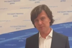 Прохор Шаляпин в Госдуме представил позитивный взгляд на труд и досуг prohor shalyapin v gosdume predstavil pozitivnyj vzglyad na trud i dosug-lessontime-ru-0