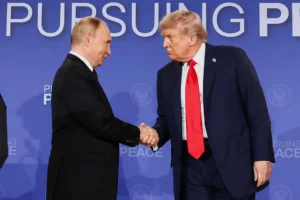 Путин заверил Трампа, что наследие Аляски поможет восстановить связи с США putin zaveril trampa chto nasledie alyaski pomozhet vosstanovit svyazi s ssha-lessontime-ru-0