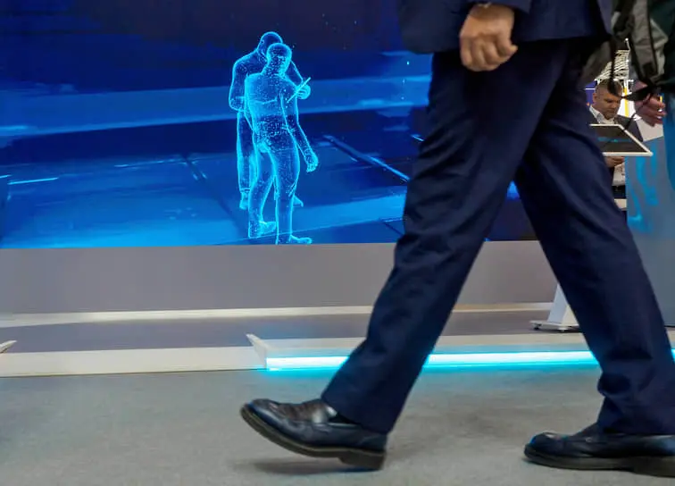 Санкт-Петербург внедряет ИИ и робота «Геннадий» от ИТМО для отбора чиновников-0