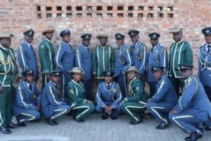 Симеон Мунсака и Оркестр Вооруженных сил Зимбабве на Фестивале «Спасская башня» simeon munsaka i orkestr vooruzhennyh sil zimbabve na festivale spasskaya bashnya-lessontime-ru-0