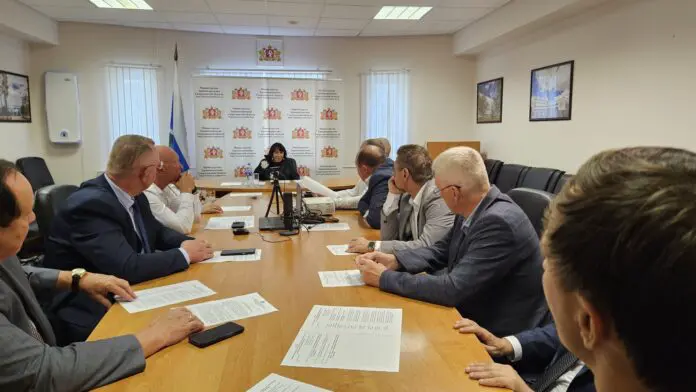 Татьяна Савинова и Игорь Трофимов возглавили Совет главврачей Свердловской области-0