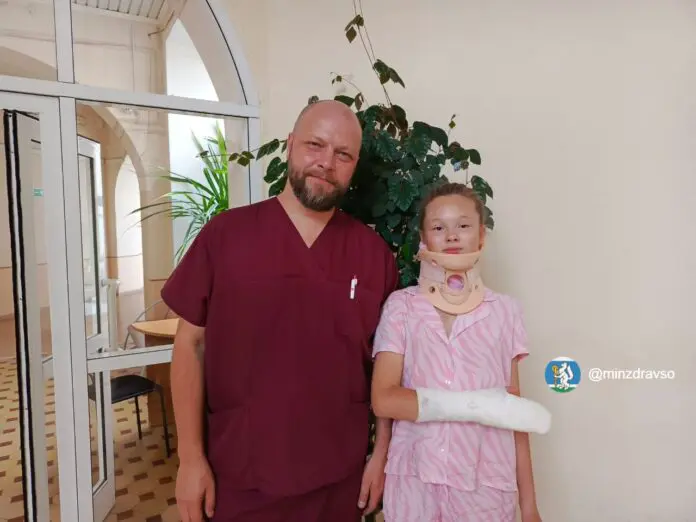 В Свердловске врачи ДГКБ №9 и института Чаклина спасли Алису-0