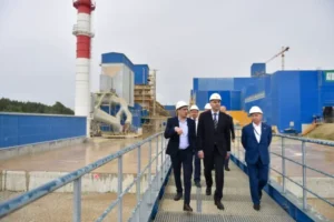 Денис Паслер и ГК Атомстройкомплекс отмечают успехи стройиндустрии в Свердловской области denis pasler i gk atomstrojkompleks otmechayut uspehi strojindustrii v sverdlovskoj oblasti-lessontime-ru-0