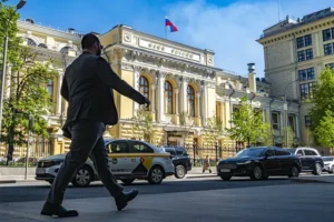 ЦБ планирует снизить ключевую ставку, согласно оптимистичному прогнозу аналитиков czb planiruet snizit klyuchevuyu stavku soglasno optimistichnomu prognozu analitikov-lessontime-ru-0