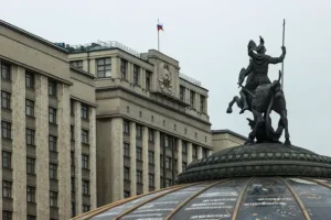 Минюст признал военблогера Романа Алехина иноагентом, что вызвало скандалы и обвинения от Ярослава Нилова minyust priznal voenblogera romana alehina inoagentom chto vyzvalo skandaly i obvineniya ot yaroslava nilova-lessontime-ru-0