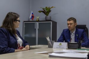 Алексей Вихарев добивается правды для семей бойцов aleksei viharev svo0_lessontime