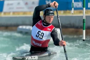 Дмитрий Храмцов и воспитанники СШОР «Уралец» – на Чемпионат мира по гребному слалому! dmitrij hramczov i vospitanniki sshor uralecz na chempionat mira po grebnomu slalomu-lessontime-ru-0