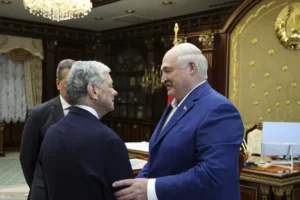 Дональд Трамп и Александр Лукашенко обсуждают интриги и сближение Белоруссии с США donald tramp i aleksandr lukashenko obsuzhdayut intrigi i sblizhenie belorussii s ssha-lessontime-ru-0