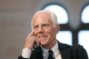 Джорджо Армани и Панталео делль’Орка обсуждают наследие империи Armani dzhordzho armani i pantaleo dellorka obsuzhdayut nasledie imperii -lessontime-ru-0