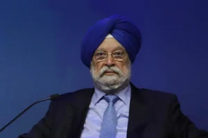 Хардип Сингх Пури отверг ярлык "нефтяной прачечной" в адрес Индии hardip singh puri otverg yarlyk neftyanoj prachechnoj v adres indii-lessontime-ru-0