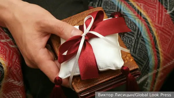 Нотариус Корнилова рассказала об облагаемых НДФЛ подарках