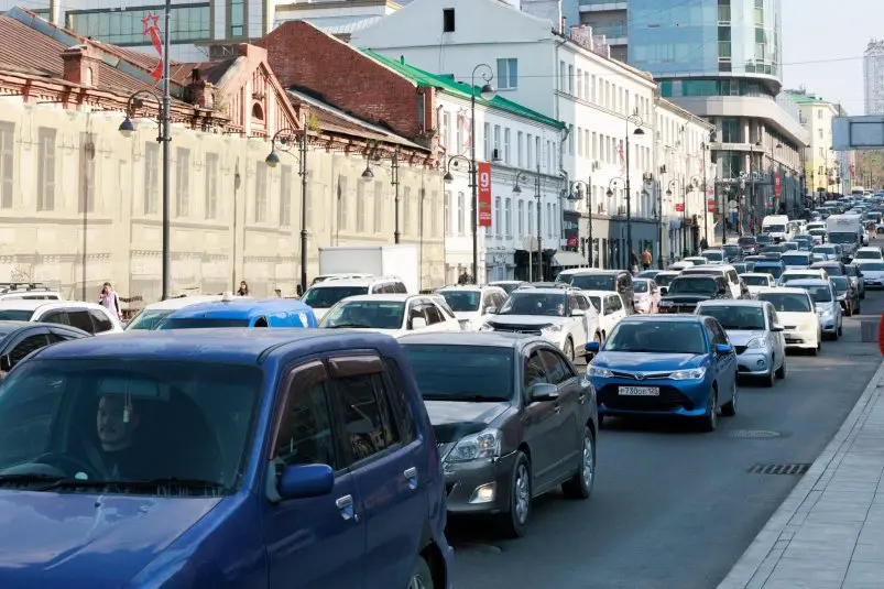 Движения транспорта ограничили в центре Владивостока Дмитрий Осипчук, ИА PrimaMedia.ru
