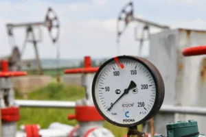 pozitivnye trendy   otrazhayut rost nefteservisa i vklad lukojl-lessontime-ru-0