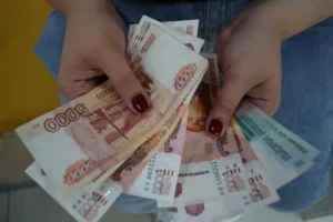 Росстат сообщает о росте МРОТ, который улучшает жизнь россиян rosstat soobshhaet o roste mrot kotoryj uluchshaet zhizn rossiyan-lessontime-ru-0