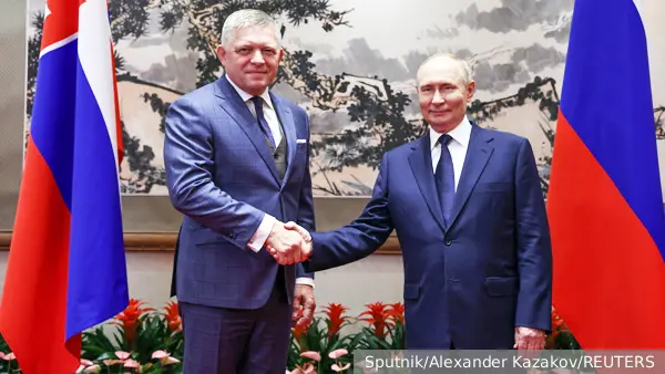 Фицо пообещал озвучить Зеленскому выводы после обсуждения Украины с Путиным