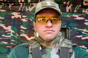 Роман Алехин был задержан и впоследствии отпущен МВД, что связано с арестом Алексея Смирнова roman alehin byl zaderzhan i vposledstvii otpushhen mvd chto svyazano s arestom alekseya smirnova-lessontime-ru-0