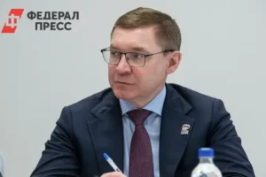 Владимир Якушев наставлял финалистов «Лидеров России» в «Сенеже» vladimir yakushev nastavlyal finalistov liderov rossii v senezhe-lessontime-ru-0