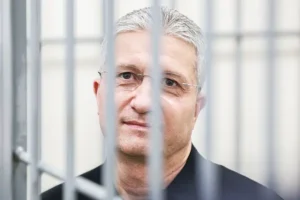 Тимур Иванов, экс-замминистра Минобороны, стремится участвовать в СВО timur ivanov ekszamministra minoborony stremitsya uchastvovat v svo-lessontime-ru-0