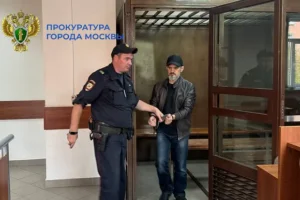 В Еврейской автономной области изъяли десятки мешков с коноплей от москвича v evrejskoj avtonomnoj oblasti izyali desyatki meshkov s konoplej ot moskvicha-lessontime-ru-0