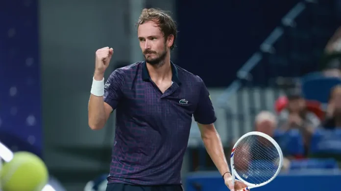 daniil medvedev vnov stanovitsya liderom sredi rossijskih tennisistov -lessontime-ru-0