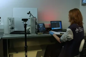 Neiry и МГУ установили прорывной контакт между мозгом крысы и ИИ i mgu ustanovili proryvnoj kontakt mezhdu mozgom krysy i ii-lessontime-ru-0