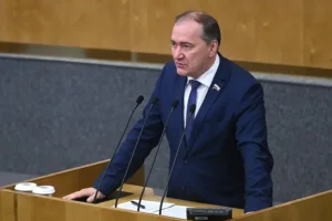 dmitrij belik iz gosdumy predupredil o vozmozhnom kollapse energetiki izza sankczij protiv lukojla-lessontime-ru-0