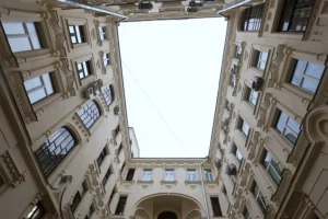 Константин Тоапаидзе и Сергей Колунов объяснили новшества о регистрации через Госуслуги konstantin toapaidze i sergej kolunov obyasnili novshestva o registraczii cherez gosuslugi-lessontime-ru-0