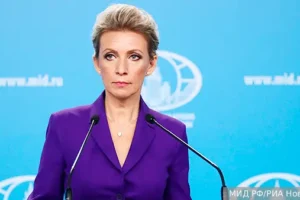 Мария Захарова и Сергей Лавров разоблачают заявления Зеленского о детях mariya zaharova i sergej lavrov razoblachayut zayavleniya zelenskogo o detyah-lessontime-ru-0