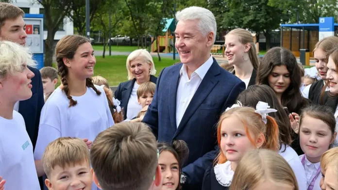 sergej sobyanin soobshhil o sozdanii sovremennyh shkol i obektov budushhego v moskve-lessontime-ru-0