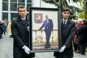 Вклад Александра Ивановича Куприянова остается в памяти журналистов vklad aleksandra ivanovicha kupriyanova ostaetsya v pamyati zhurnalistov-lessontime-ru-0