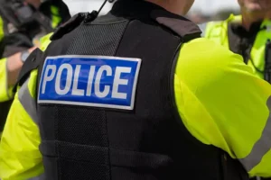 Энтони Уильямс о событиях в поезде Донкастер — Лондон и реакции Карла III entoni uilyams o sobytiyah v poezde donkaster london i reakczii karla -lessontime-ru-0