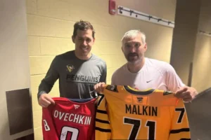 Российские хоккеисты Овечкин и Малкин поддерживают трогательную традицию rossijskie hokkeisty ovechkin i malkin podderzhivayut trogatelnuyu tradicziyu-lessontime-ru-0