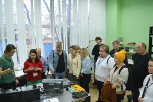 Троицкая школа повышения квалификации преподавателей физики и ФИАН предлагает новые горизонты образования и науки troiczkaya shkola povysheniya kvalifikaczii prepodavatelej fiziki i fian predlagaet novye gorizonty obrazovaniya i nauki-lessontime-ru-0