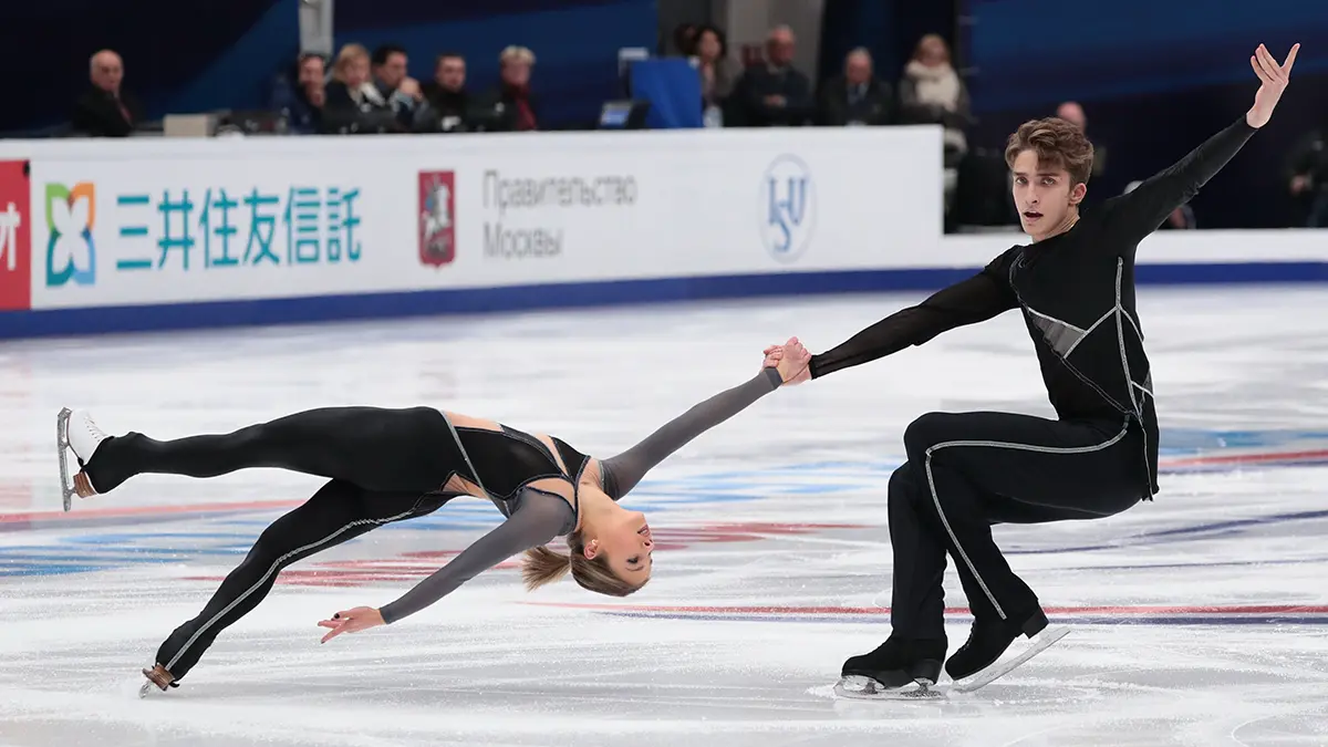 СМИ: Российская фигуристка Ефимова ускоряет процесс получения гражданства США